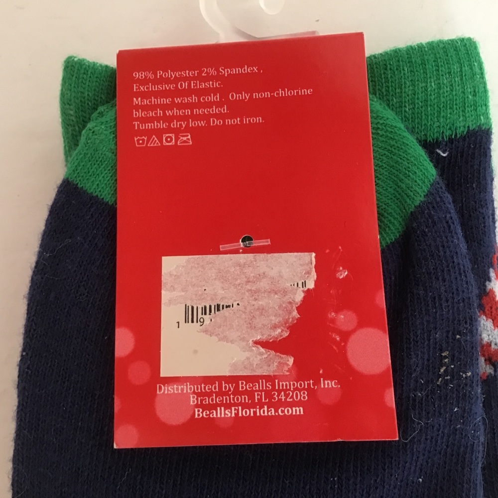 GINGERBREAD CHRISTMAS SOCKS NWT - Picture 4 of 4
